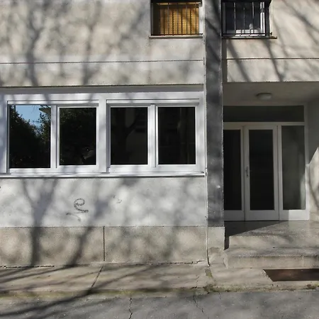 With Wifi - 25421 Apartment